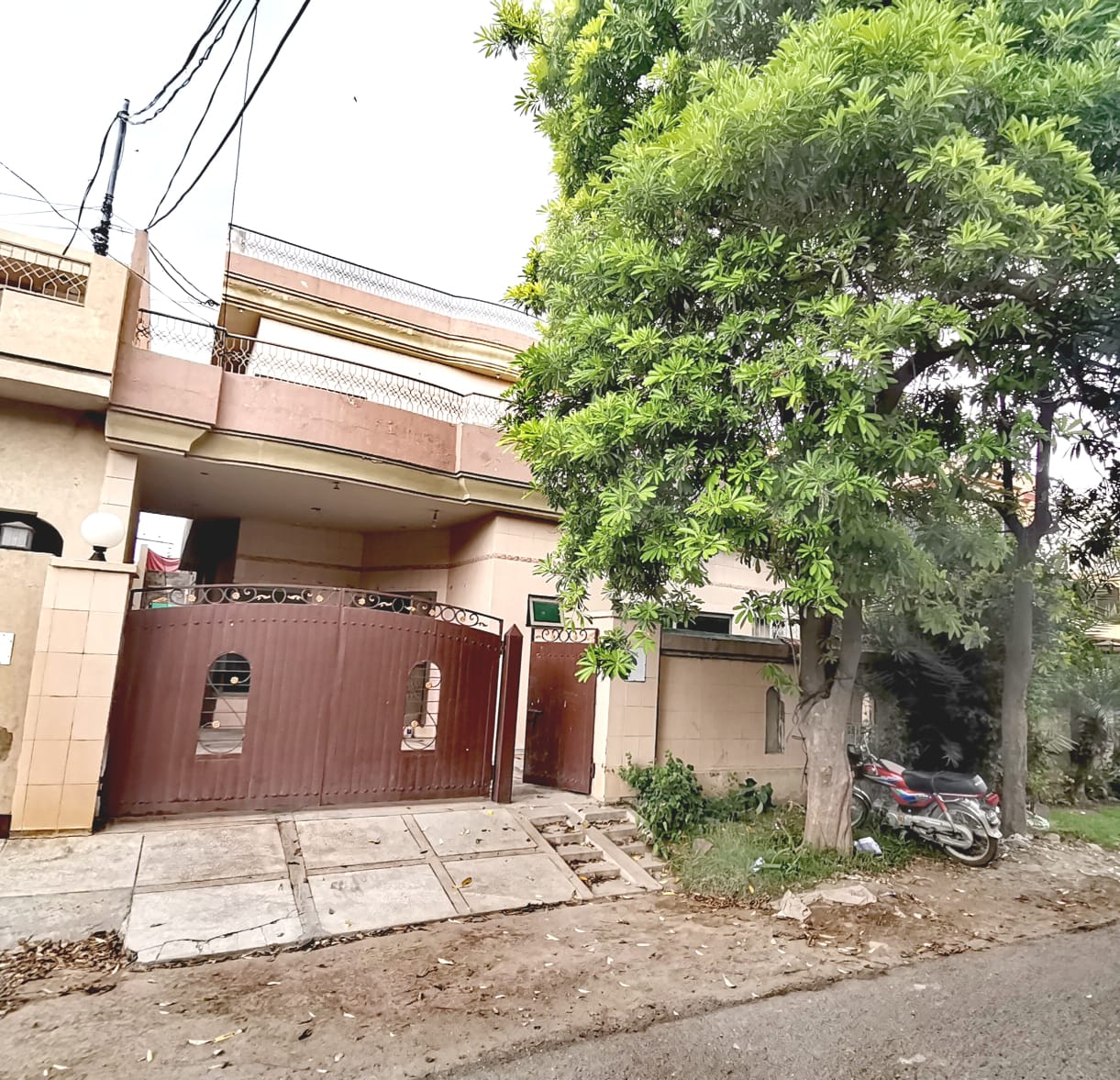 10 Marla House For Sale In Dha Phase 1 Block J